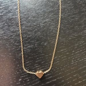 Heart pendant necklace